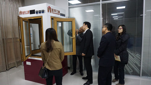 獲益良多！牛商總會執行會長來我公司指導網絡營銷工作